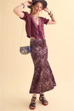 Plum Velvet Floral Maxi Skirt Velvet Skirt Outfit Winter, Velvet Skirt Outfit, Green Velvet Skirt, Plum Velvet, Winter Skirt Outfit, Create A Signature, Boho Chic Style, Floral Maxi Skirt, Velvet Skirt