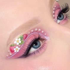 Manhua Eyelashes, Manhua Makeup, Aesthetic Pearls, Eyes Manga, Cute Clown Makeup, Face Paint Makeup