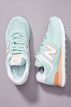 new balance Cute New Balance Shoes, Cute New Balance, Trendy Womens Sneakers, Mode Shoes, Tennis Shoes Outfit, Sneakers Fashion Outfits, Spring Sneakers, Urban Sketchers