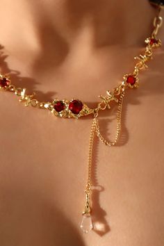 18K Real Gold Plated Red Gem Twist Necklace – Cutethingscommin Pink Mother Of The Bride, Red Gems, Twist Necklace, Бисер Twin, Pretty Jewelry Necklaces, Princess Jewelry, Magical Jewelry, Red Jewelry, Waterproof Jewelry