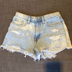 Size 26, Forever 21 Jean Shorts. Everyone Always Needs A Good Pair Of Jean Shorts In Their Life. These Are The One! Not Too Short, Not Too Long- Just Perf. I Bought These And They Ended Up Being Too Big. Never Worn Washed Jean Shorts, Forever 21 Jeans, Bleach Wash, Forever 21 Pants, Washed Jeans, Too Short, Jean Shorts, The One, Forever 21