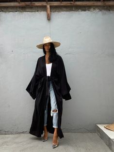 Lkb15/black Oversized Length Long Kimono Robe Summerunisex | Etsy Mexico Long Kimono Outfit, Bestie Hangout, Look Kimono, Casual Chique Stijl, Kimono Outfits, Boho Mode, Kimono Outfit, Mode Kimono, Going To Sleep