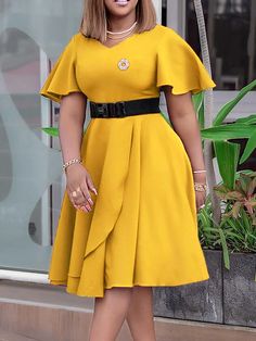 Irregular Clipping Plus Size Belted Solid Color Round-Neck Midi Dresses Dashiki Fashion, Plus Size Belts, Africa Dress, Mid Skirt, Yellow Midi Dress, Elegant Party Dresses, Dress Sweater, Solid Color Dress, African Dresses For Women