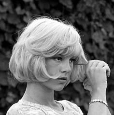 60s Womens Hairstyles, French Bob, Cut My Hair, Grunge Hair, Short Bob Hairstyles, Bob Hairstyle, Vintage Hairstyles, Bobs Haircuts, Pretty Hairstyles