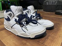 This pair of Nike Air Flight 89 sneakers in blue color is a rare find, especially in size 7.5. The shoes are perfect for casul activities. They feature a style code of 306252-401 and belong to the Nike Air product line. The shoes are pre-owned but in excellent condition. They are branded with Nike and have a sleek design that is perfect for any sneaker enthusiast. Don't miss out on this opportunity to own a rare and high-quality pair of sneakers. (No box included 15-16yrs old clearing out closet with lots of life left *recommended only for casual use* so wear at your own risk (not recommended for athletic purposes) as durability can wear off over the years!! Will send asap sold as is!! Nike Air Flight 89, Nike Air Flight, Air Flight, Sleek Design, Over The Years, Flight, Nike Air, Size 7, Sleek