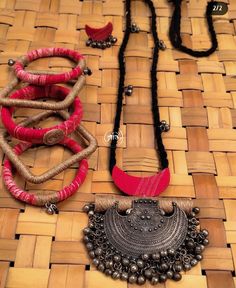 Jute Jewellery, Crochet Jewelry Necklace, Junk Jewellery, Diy Jewelry Set, Terracotta Jewellery Designs, Diy Necklace Making