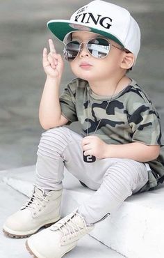 Wedding Outfit For Boys, Kids Dress Boys, Fashionable Baby, Baby Boy Dress, Men With Street Style, Online Kids Clothes, Baby Pics