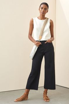 Rent Colette Cropped Wide-Leg Pants from Nuuly. Pick 6 items for $98/month. Free shipping + returns. Versatile Cropped Wide Leg Work Pants, Chic Cropped Wide Leg Pants For Business Casual, Casual Linen Pants For Office, Chic Cropped Wide Leg Pants, Chic Cropped Wide Leg Work Pants, Chic Cropped Business Casual Pants, Mode Over 50, Wide Leg Pants Outfit, Leg Pants Outfit