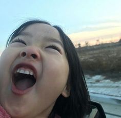 Funny Baby Faces, Cute Babies Photography, Ulzzang Kids, Cute Asian Babies, Kids Mood, Baby Faces, Korean Babies, Baby Memes, Asian Kids