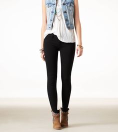 This outfit, except with jean jacket not vest, and turquoise pendant necklace. :) Great for fall. Basic Fashion, Spring Summer Fashion, Autumn Winter Fashion, Jeggings, Jean Jacket, Black Pants, Casual Looks