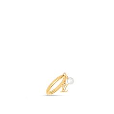 LOUIS VUITTON® - Lv Iconic Louisa Ring - Gold Louis Vuitton Ring, Resin Pearl, Louis Vuitton Official Website, Louis Vuitton Jewelry, Rings Jewelry Fashion, Louis Vuitton Official, The Pearl, Color Dorado, Ring Collections