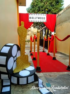 the hollywood walk of fame is decorated with gold and black decorations