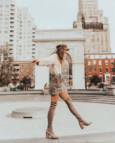 Knee Highs, Outfit Fall, Outfit Women, Fashion Mode, Outfit Casual, Fall Winter Outfits, Fashion Street, Casual Fall