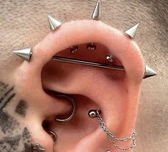 Ear Pricing Aesthetic, Tall Reaction Pic, Cluttered Ear Piercings, Ear Spikes Piercing, Piercing Inspo Aesthetic, Pierced Ears Aesthetic, Facial Piercings Aesthetic, Pearcing Ideas