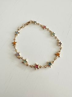 18k Gold Filled Multicolored Gold Star Chain Bracelet, Dainty Bracelet - Etsy Cute Gold Jewelry, Bracelets Preppy, 00s Mode, Pola Gelang, Sopot, Star Chain, Jewelry Accessories Ideas, Bracelet Dainty, Dainty Bracelet