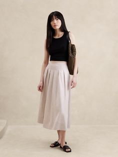 Linen-Blend Pleated Midi Skirt | Banana Republic Factory Midi Skirt Linen, Linen Midi Skirt Outfit, Midi Skirt Outfit Work, Linen Midi Skirt, Spring Summer Capsule Wardrobe, Japan Summer, Trip Outfit, Mid Length Skirt, Skirt Linen