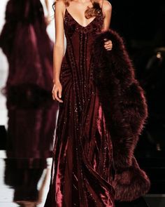 Look Gatsby, Ellie Saab, Runway Fashion Couture, Runway Outfits, Red Violet, Gala Dresses, Glam Dresses, Elie Saab