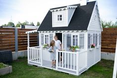 Kids Garden Play Area, Kids Backyard Playground, Diy Playhouse, Summer House Garden, Small House Layout, Cubby Houses, Backyard Playground