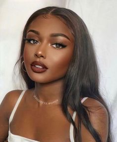 Beautée NOIR Maquillage Yeux Cut Crease, Dark Skin Beauty, American Woman, Makeup For Black Women