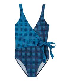 Like your favorite wrap dress, but ready to take a dip. With built-in cups, more compression than regular swimwear and an ultra-flattering wrap silhouette, the Perfect Wrap One-Piece is pretty close to, well, perfect. Swimwear should fit snug when dry. 5x the strength and 4x the compression of regular swimwear for a flattering, secure fit. Summersalt perfected their data-backed fit using 1. 5 million body measurements taken from 10, 000 women. Check the size chart to find your perfect fit. Compo Wrap Swimwear, Active Swimwear, Active Outfits, Active Women, Ll Bean, L L Bean, Body Measurements, Womens Swimwear, Amazing Women