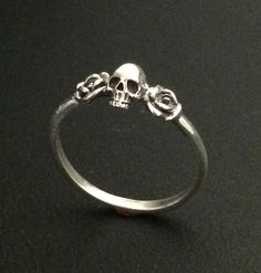 Tiny Skull with Roses Sterling Silver Ring Roses Ring, Skull With Roses, Grunge Jewelry, Edgy Jewelry, Skulls And Roses, Dope Jewelry, Funky Jewelry, Skull Ring, Jewelry Inspo