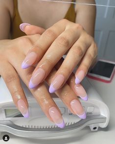 Nail Art Designs For Summer, Light Purple Nails, Lavender Nails, Subtle Nails, Aesthetic Nails, Classy Acrylic Nails, Almond Nails Designs, Almond Acrylic Nails