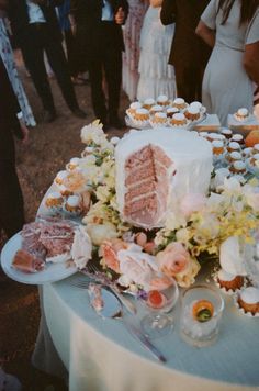 wedding cake, 35mm film Clean Makeup Look, Texas Desert, Confetti Tour, Buffet Dessert, Texas Hill Country Wedding, Super 8 Film, Hill Country Wedding, Super 8