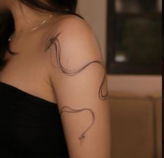 Simple Snake Tattoos For Women, Snake Tattoos Simple, Water Flow Tattoo, Tattoo Placements For Women, Abstract Dragon Tattoo, Wrap Around Arm Tattoo For Women, Over Thinking Tattoo, Tattoo Shoulder Women, Under Bust Tattoo