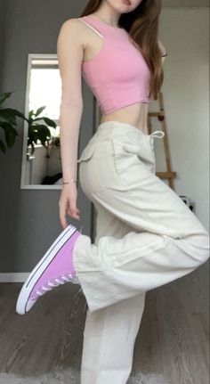 Outfit With Pink Converse, Pink Converse Aesthetic, Barbie Outfits Aesthetic, Converse Aesthetic Outfit