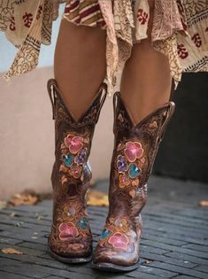 Winter Boots Lady Brand Women's Shoes · KoKo Fashion · Online Store Powered by Storenvy Casual Multicolor Snip Toe Boots, Bohemian Embroidery, Cowboys Boots, Embroidery Boots, Pinterest Christmas, Black Pinterest, Low Heel Booties, Flower Boots, Country Things