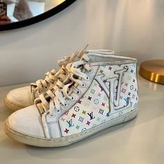 Louis Vuitton Limited Edition Multicolor Takashi Murakami Sneaker Preowned Worn Once, Too Small In The Width I Am A Size 8 With Wide Feet So If You Have A More Narrow Foot They Will Work! Louis Vuitton High Tops, Louis Vuitton White, Louis Vuitton Limited Edition, Takashi Murakami, Louis Vuitton Shoes, Vintage Louis Vuitton, Vintage Shoes, Womens Shoes Sneakers, High Top