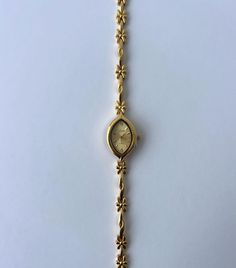 Gold Dainty Watch, Dainty Watches, Dainty Gold Watch, Dainty Watch, Vintage Gold Watch, Jordan Taylor, Glam Jewelry, October 23, Pretty Clothes