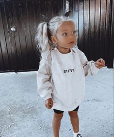 Trendy Toddler Girl Outfits, Blonde Toddler Girl, Kindergarten Outfit, Baby Girl Toddler, Toddler Girl Outfit, Toddler Girl Style