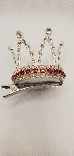 "This adorable mini Crown hair clip is a perfect gift for girls. It can be worn by little princess for any occasion. Please specify the color of crown bottom trim.  Please note that the crown is metal.  Size: approximately 1.5\"×2.0\" Approximate weight: 0.8 oz (24 grams)" Flower Girl Hair Clip, Crown Hair Clip, Unique Hair Clip, Mini Crown, Crown Hair, Rhinestone Hair Clip, Glitter Hair Bows, Rhinestone Crown, Flower Girl Hairstyles