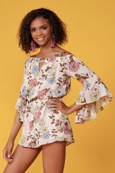 What better way to gear up for Spring than breaking out a classic floral print? Even better, if that floral print is in the form of a romper, you can forget the nightmare of finding the perfect top or bottom to match with the multiple colors that come with floral.  #fashion #womensfashion #ootd #picoftheday #outfits #style #jewelry #jewelrymaking #travel #traveltips #gifts #giftsideas  #outfitoftheday #accessories #lookoftheday Perfect Spring Outfit, Spring Forward