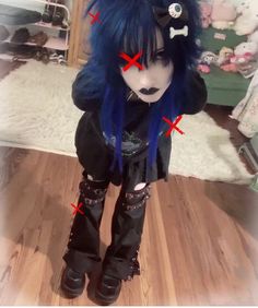 Vkei Fashion Ideas, Vkei Mullet, Visual Kei Haircut, Kote Kei Makeup, Visual Kei Hair, Vkei Hair, Visual Kei Hairstyles Long, Visual Kei Makeup Eye, Visual Kei References