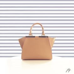 Fendi2Jours Bag Top Handle Bag