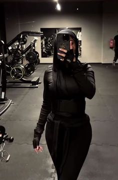 Outfit Gym Hijab, Hijabi Gym Outfits, Hijab Gym Outfit, Gym Hijab, Gym Motivation Women, Hijab Sport, Swag Pics, Couple Goals Teenagers Pictures, Gym Pictures