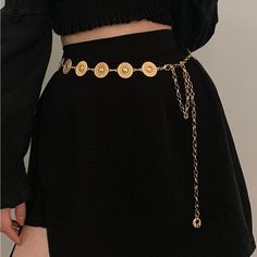 Super Cute And Stylish Ships In 5-10 Business Days Waist Chain On Dress, Aesthetic Belt Outfit, Black Belts For Women, Gold Belt Chain, Waist Chain Outfit, Gold Belt Outfit, Skirt Belts, Jennie Outfit Ideas, Chain Belt Outfit