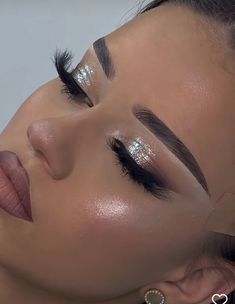 Machiaj Smokey Eyes, Simple Prom Makeup, Quinceanera Makeup, Prom Eye Makeup, Prom Makeup Looks, Formal Makeup, Glam Makeup Look, Makijaż Smokey Eye, Dope Makeup