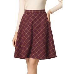 This skirt is timeless thanks to the plaid prints and easy a-line silhouette. Add plaid patterns to your transitional wardrobe with the skirt. It is made to sit high on the waist with an elasticated waistband for a flattering silhouette. Team yours with a chunky knit jumper and Chelsea boots for a versatile work-to-weekend style. You can pair this skirt with boots and overcoats for a warmer outfit. These fashionable clothes for women can not only be worn daily but can also be easily matched as a Skirt With Boots, Mini Wrap Skirt, Chunky Knit Jumper, Skirts With Boots, Suspender Skirt, Vintage Rock, Weekend Style, Vintage Plaid, Warm Outfits