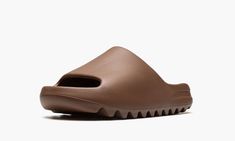 Adidas Yeezy Slide "Flax" Color: Flax/Flax/Flax Style: FZ5896