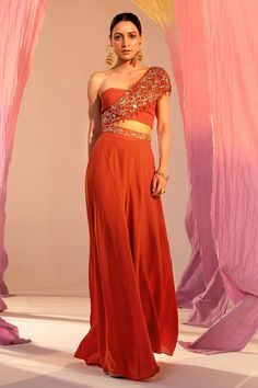 Shop for Silky Bindra Orange Crepe One Shoulder Embroidered Blouse With Palazzo for Women Online at Aza Fashions Blouse And Palazzo, Tube Blouse, Diy Dresses, Placement Embroidery, Sangeet Outfit, Aditi Rao, Trendy Outfits Indian, Diwali Outfits, Outfits Indian