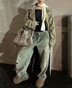 Chinese Street Style, Korea Street Style, Instagram Los Angeles, Rainy Day Fashion, Cold Fits, Archive Fashion, Winter Fits