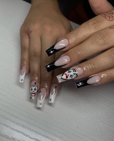 Nails For Vegas Trip Glitter, Rap Concert Nails Ideas, Chula Nails, Chicana Nails Acrylic, Nails For Vegas Trip, G59 Nails, Chicana Nails, Clown Nails, Card Nails