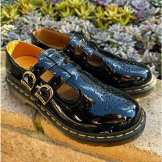 New In Box Dr Martens Patent Leather Mary Janes Size Eu 39 Us 8. Black. Dr Marten Mary Jane Outfit, Clarissa Sandals, Dr Martens Patent, Patent Leather Mary Jane Shoes, Mary Jane Outfit, Patent Leather Mary Janes, Doc Marten Boot, Leather Mary Jane Shoes, Floral Boots