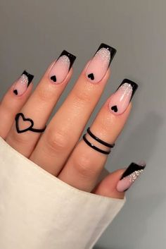 New Job Nail Ideas, Black And White Nail Art, Fake Nails Designs, Fancy Nails Designs, Nagel Tips, Simple Gel Nails, Girly Acrylic Nails, White Nail Art