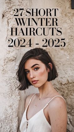 33 Lob Haircuts for 2025: Trendy, Modern Styles for Every Hair Type – Straight, Wavy, Curly & More Snowman Tattoo, Short Hair For Chubby Faces, Winter Haircuts, Chubby Face Haircuts, Women Haircuts Long, Chubby Face, Corte Bob, Koi Fish Tattoo, Trendy Short Haircuts