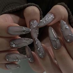 Edgy Chrome Nails, Edgy Wedding Nails, Skz Nails, Ongles Goth, 2024 Nails, Goth Nails