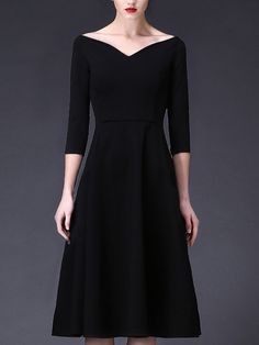 CYS  67.2% Viscose, 28.8% Nylon, 4% Spandex Black A Line Dress Outfit, A Line Dress Outfit, Black Velvet Midi Dress, Fashion Dresses For Women, Dresses Unique, Elegante Casual, V Neck Midi Dress, Pleated Midi Dress